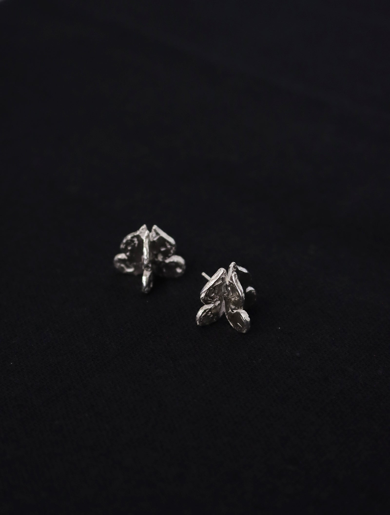 Dok Rak Earrings